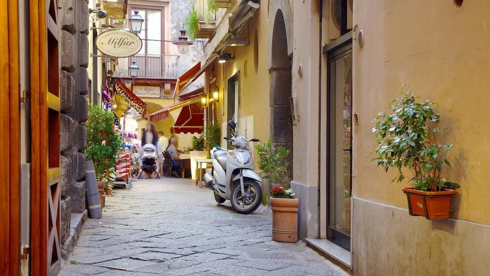 Maison Blu - Intimate Guesthouse Sorrento Exterior foto